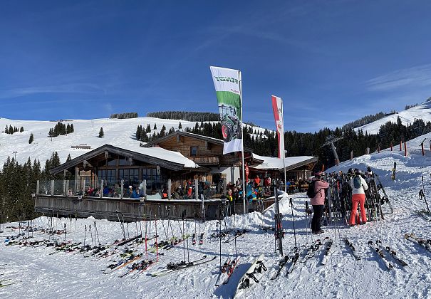 Au%DFen Au Alm 1.jpg