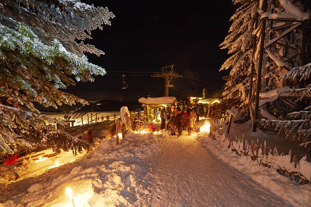 Ellmis Bergadvent Weihnachtsmarkt am Berg in SkiWelt Ellmau_Fotocredit Bergbahnen Wilder Kaiser (2).jpg