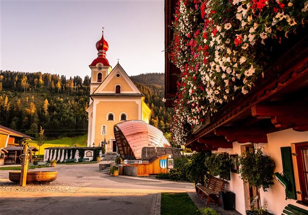 Kirchplatz Going