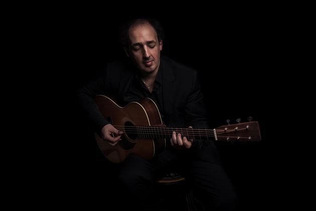 PHOTO BY MARTIN GUGGENBERGER