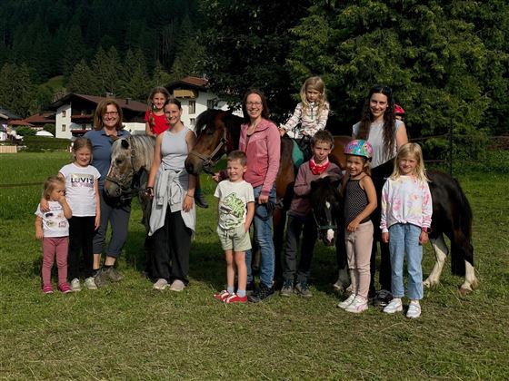 Ponyreiten Gruppe