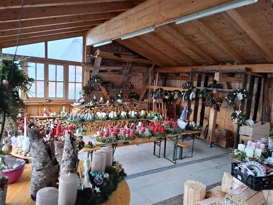 Scheffau_Adventmarkt_Pfarrheim
