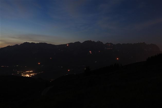 Sonnwendfeuer am Wilden Kaiser