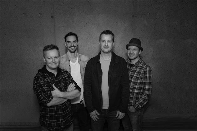 TOMSN Band