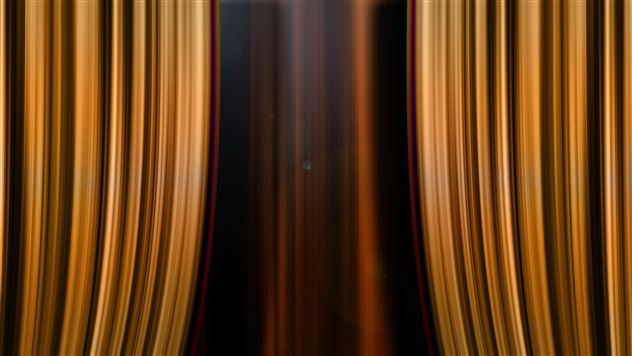 Ein abstraktes Bild mit vertikalen Streifen in warmen Gold- und Brauntönen. Die Farben verschmelzen sanft und schaffen eine harmonische Atmosphäre.