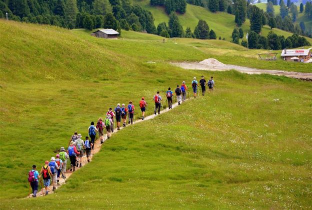 Wandergruppe (c)Pixabay