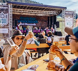 wwdb24_Hütten-Gasthaus z'Röhrmoos.jpg