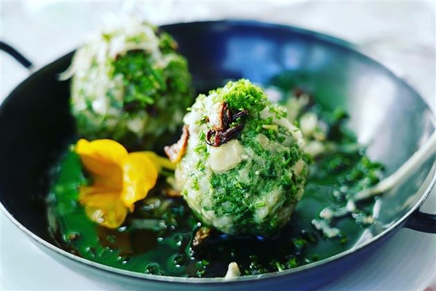 Au Hochalm Spinatknödel