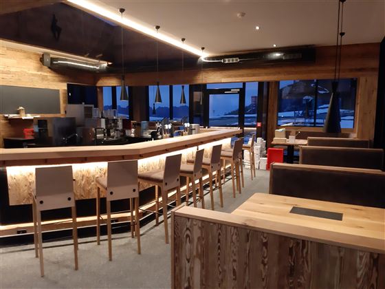 Bar 2