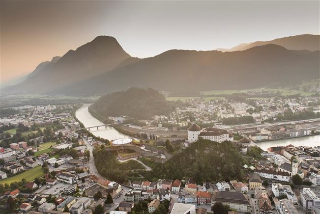 die-stadt-kufstein-mit-festun
