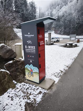 E-Bike Ladestation mit Spind - Schwoich Zementöfen
