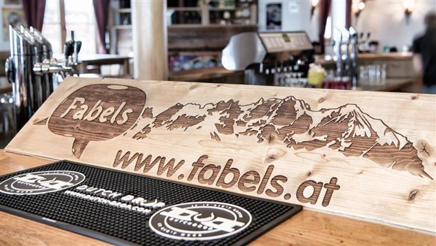 Fabels Bar