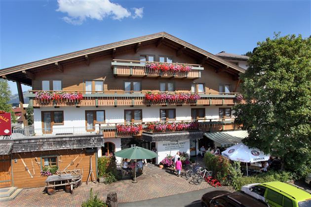 Familienhotel Klausen Außenansicht