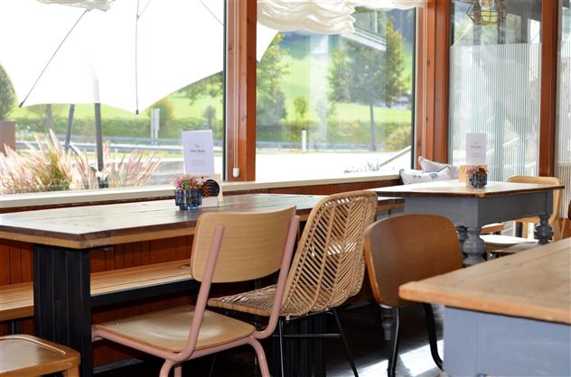 Fika Bunt Innenansicht