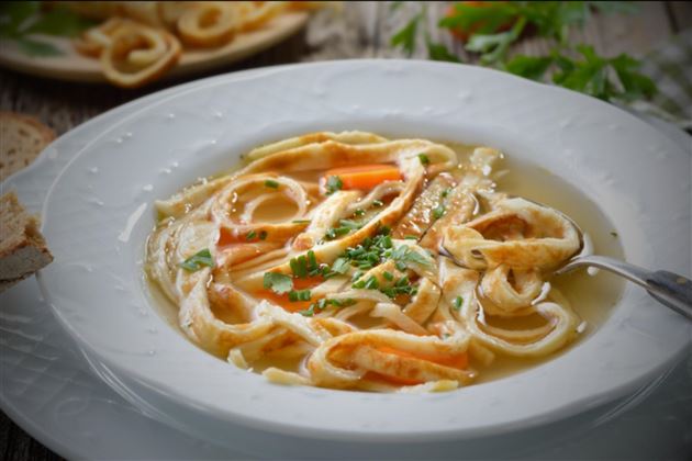 Frittatensuppe-Hotel-Alpenschloessl-Soell