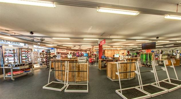Hansis Sport- & Mietcenter_Shop3
