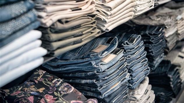 Jeans.