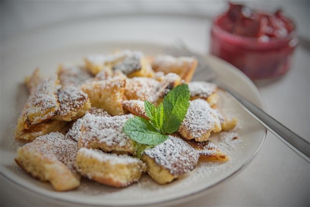 Kaiserschmarrn-Restaurant-Hotel-AlpenSchloessl-Soe