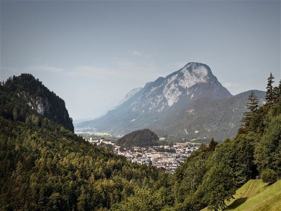 naturschutzgebiet-kaisertal-wandern-aussicht-kufst