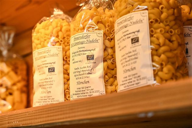 Nudeln im Laden Pinnersdorf