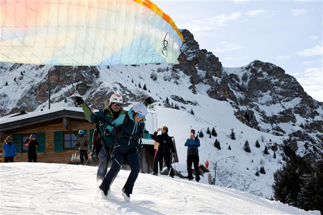 Paragliding Winter
