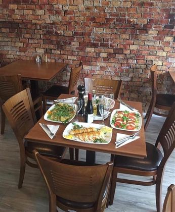 Pizzeria Kuqi©Kuqi