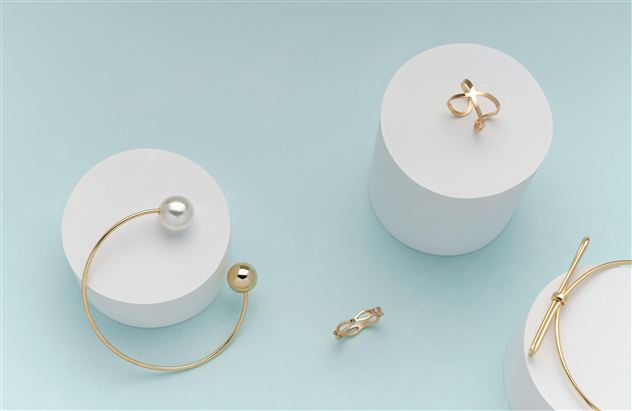 Schmuck@Shutterstock
