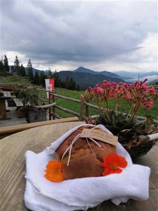 selbstgemachtes Brot