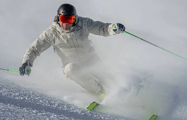 Skifahrer SnowAcademy.png