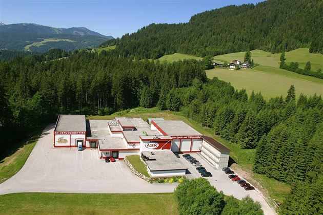 Söll_Ager Räucherwarenbetrieb1_Wilder Kaiser