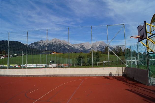 Söll_Basketballplatz_Wilder Kaiser