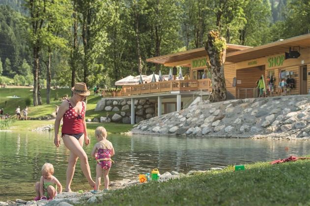 Söll_Blick zum Kiosk_Wilder Kaiser