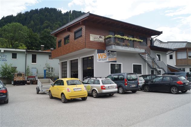 Söll_KFZ Werkstatt W5_Wilder Kaiser