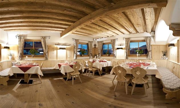 Söll_Restaurant1_Wilder Kaiser