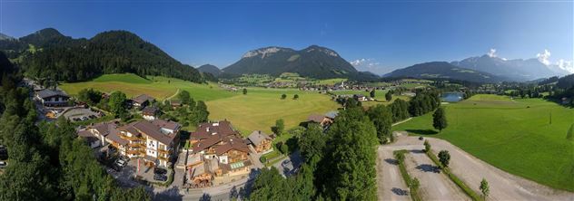 Söll_Sommerpanorama-Hexenalm-2_Wilder Kaiser