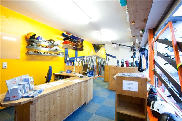 Söll_sport shop 3745 mittel_Wilder Kaiser