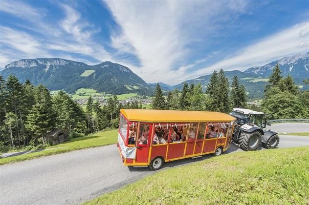 Söll_Traktorfahrt Gruberhof_Wilder Kaiser1