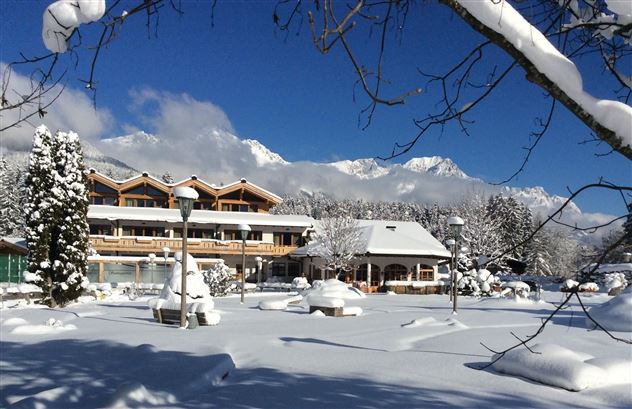 Söll_Winter Außenansicht_Wilder Kaiser