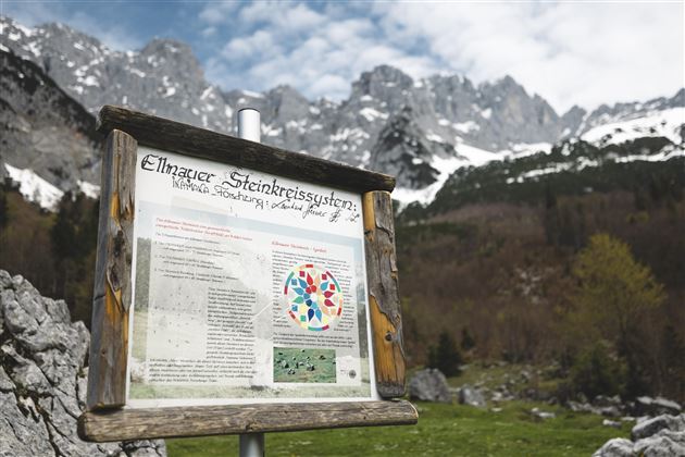 Steinkreis errichtet nach Inamana-Forschung