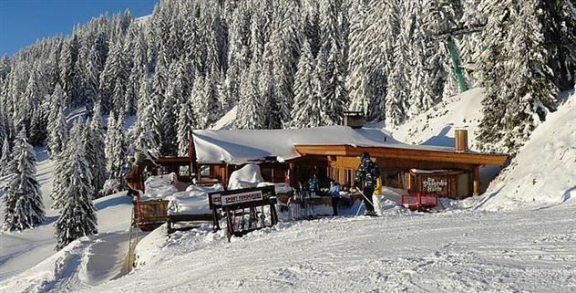 Stoagrub'n Hütte Winteransicht