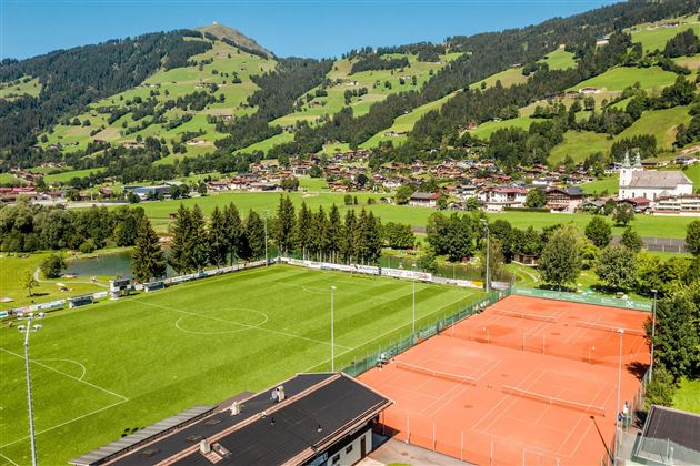 Tennisplatz Brixen im Thale