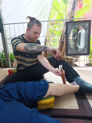 Thai Massage 1