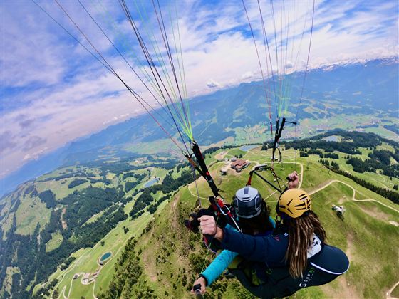 Thermikflug_(c)TirolAir - Tandemparagliding
