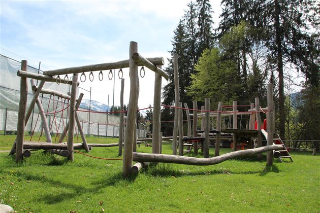 Waldspielplatz2