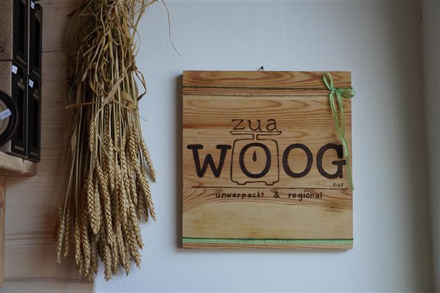 zua Woog
