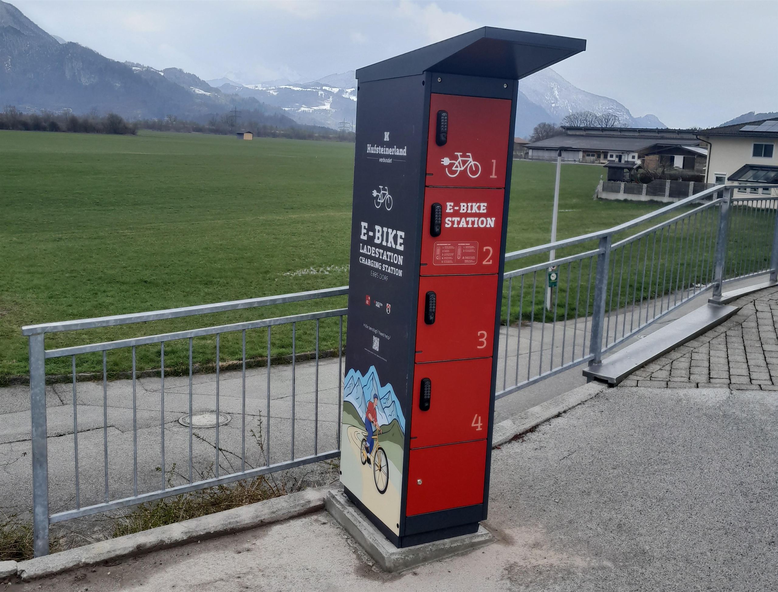 E-Bike Akkuladestation mit Spindfach - Ebbs Dorf in Ebbs