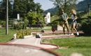 Minigolf mit Menschen