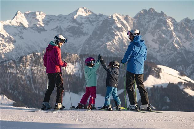 medium-TVB-Pillerseetal-Ski-Familie-1