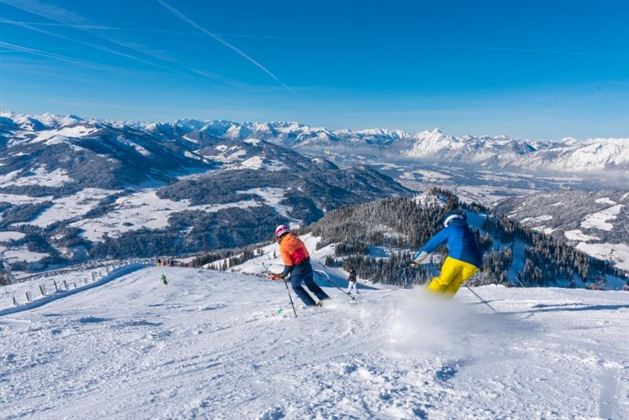 Skifahren-auf-der-Hohen-Salve