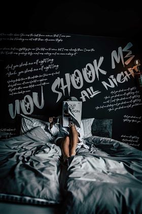 You-shook-me-all-night-long-Boutique-Aparthotel-Ol